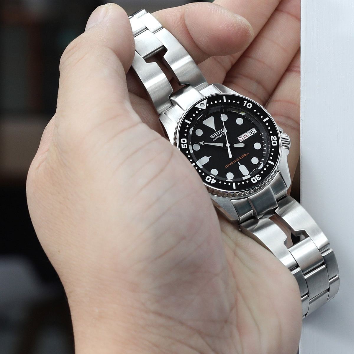 Seiko SKX013 Midsize Diver 200m Automatic Watch Strapcode Watch Bands