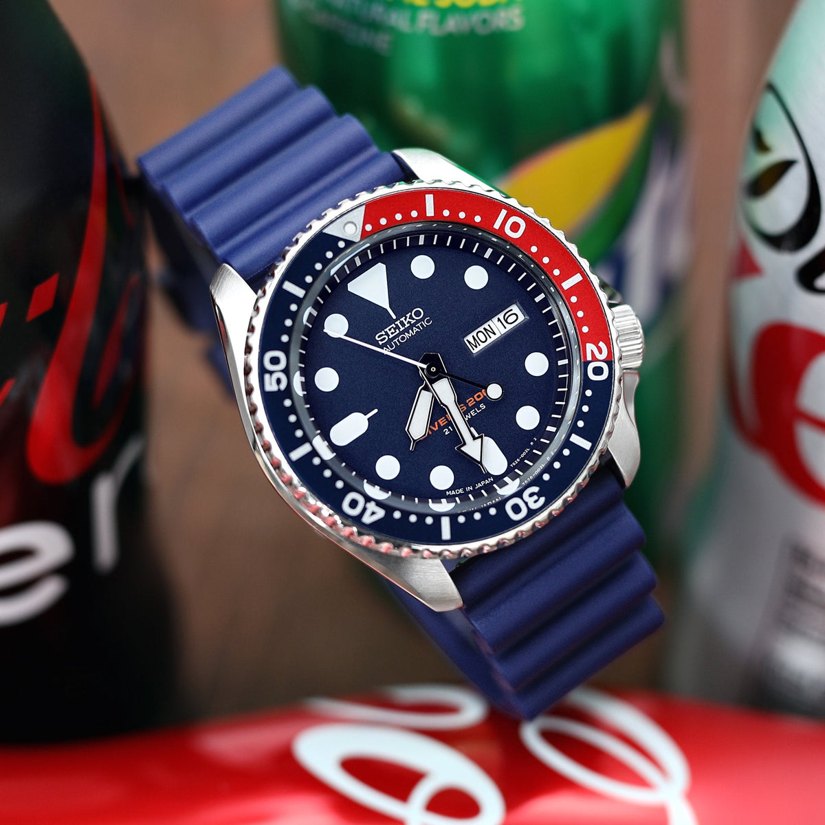 Seiko SKX009 Diver's 200m Automatic Watch Strapcode Watch Bands