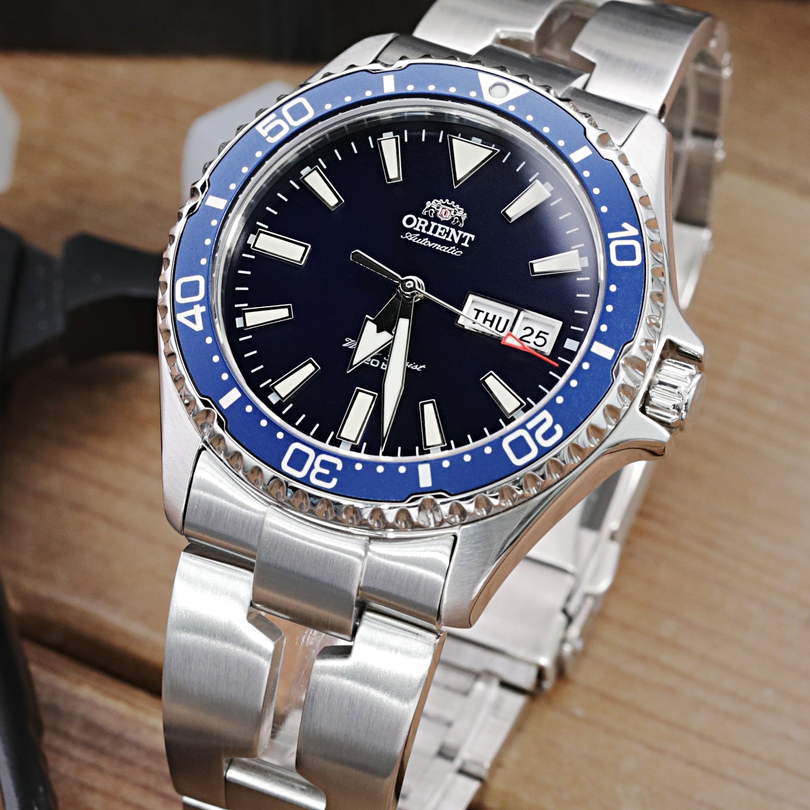22mm Retro Shaver Blade 316L Stainless Steel Watch Bracelet for Orient Kamasu Brushed V-Clasp Strapcode Watch Bands