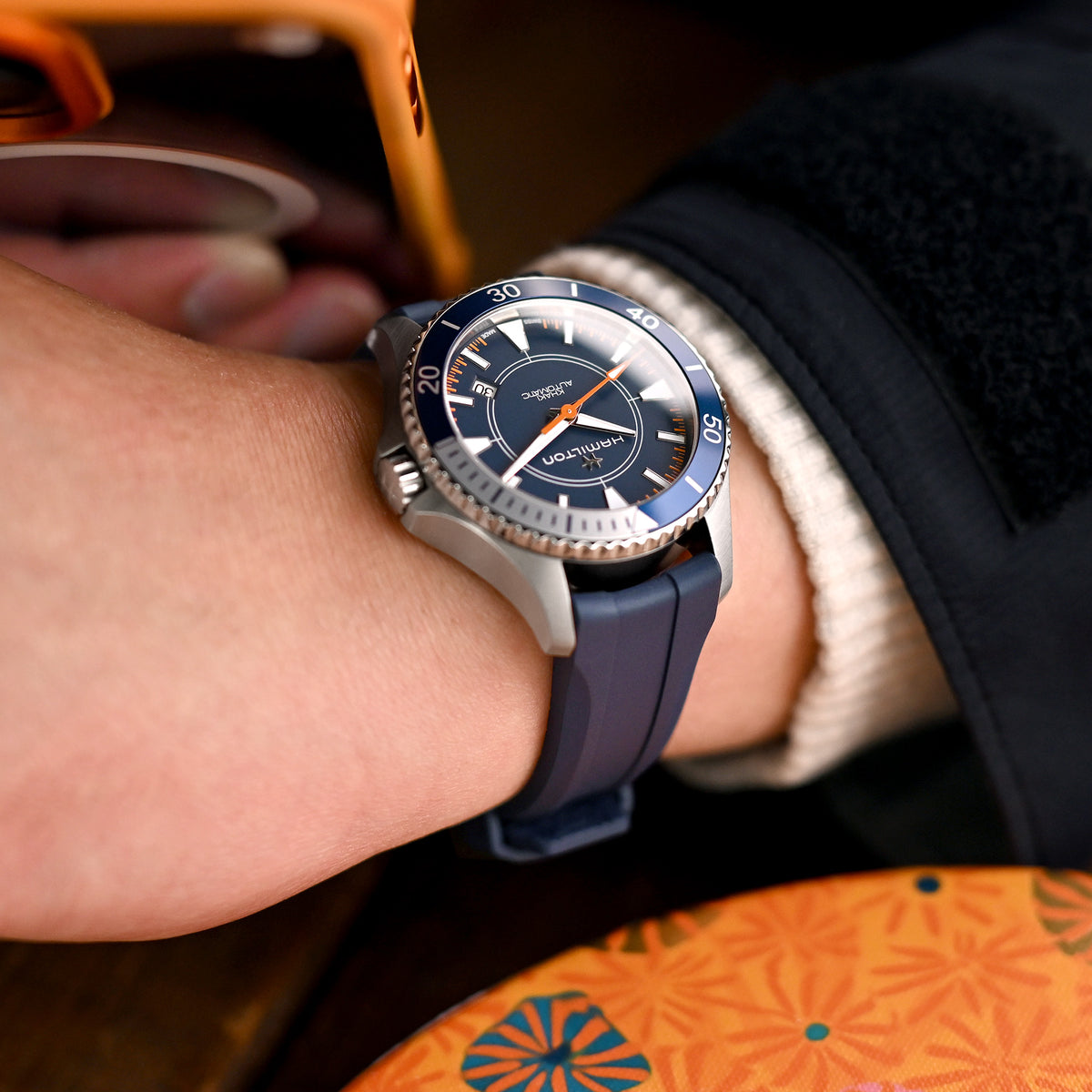 20mm Wheels Resilient Curved End FKM Rubber watch strap, Navy Blue