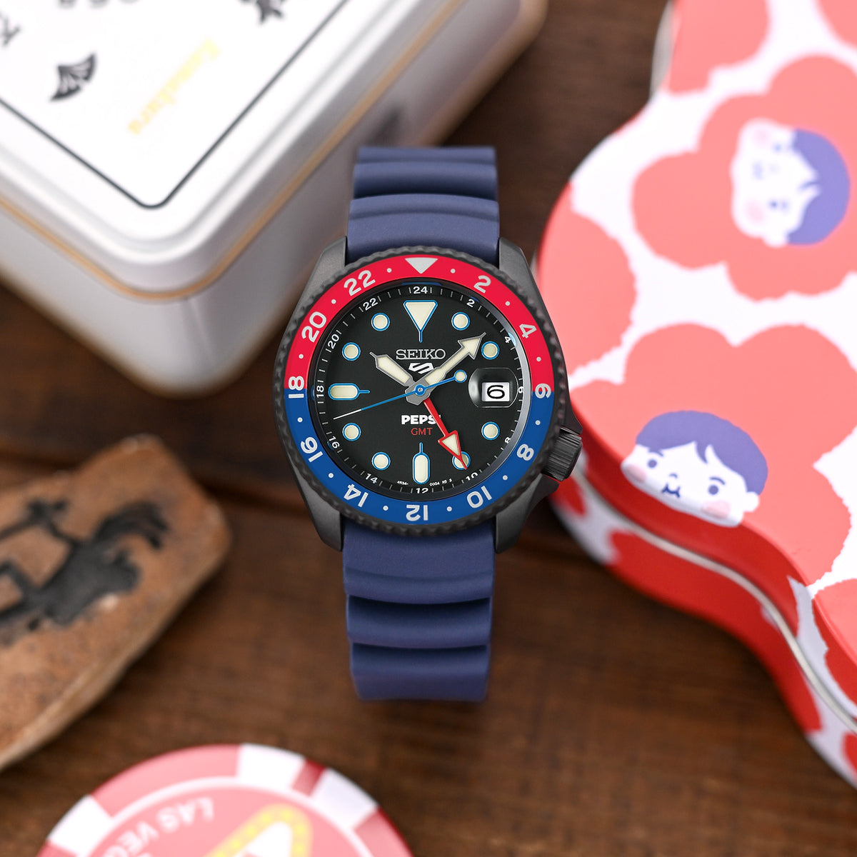 Q.R. Firewave Resilient Curved End FKM rubber Watch Strap, Navy Blue