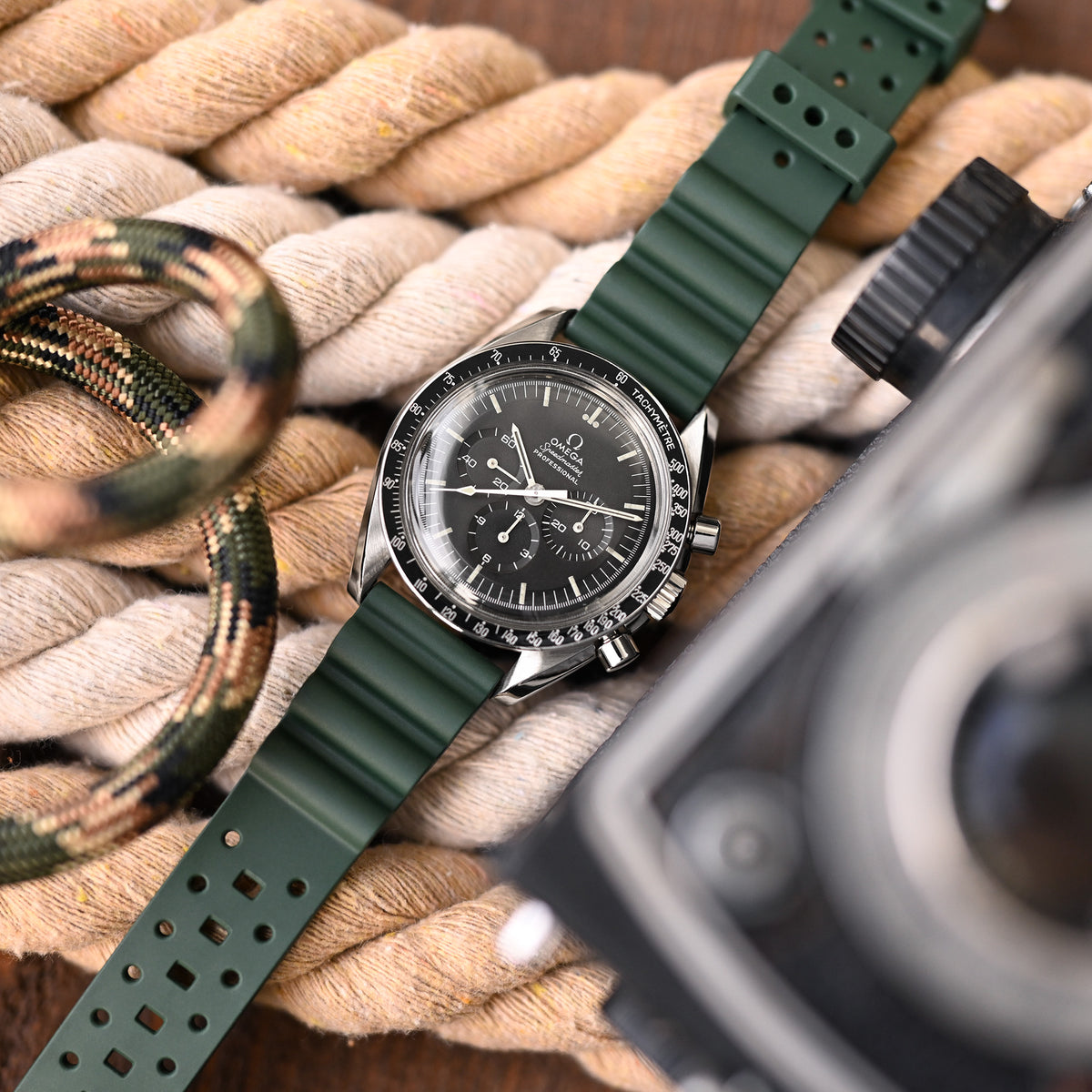 20mm Quick Release Watch Band Dark Green Diver FKM Rubber Strap, Brushed