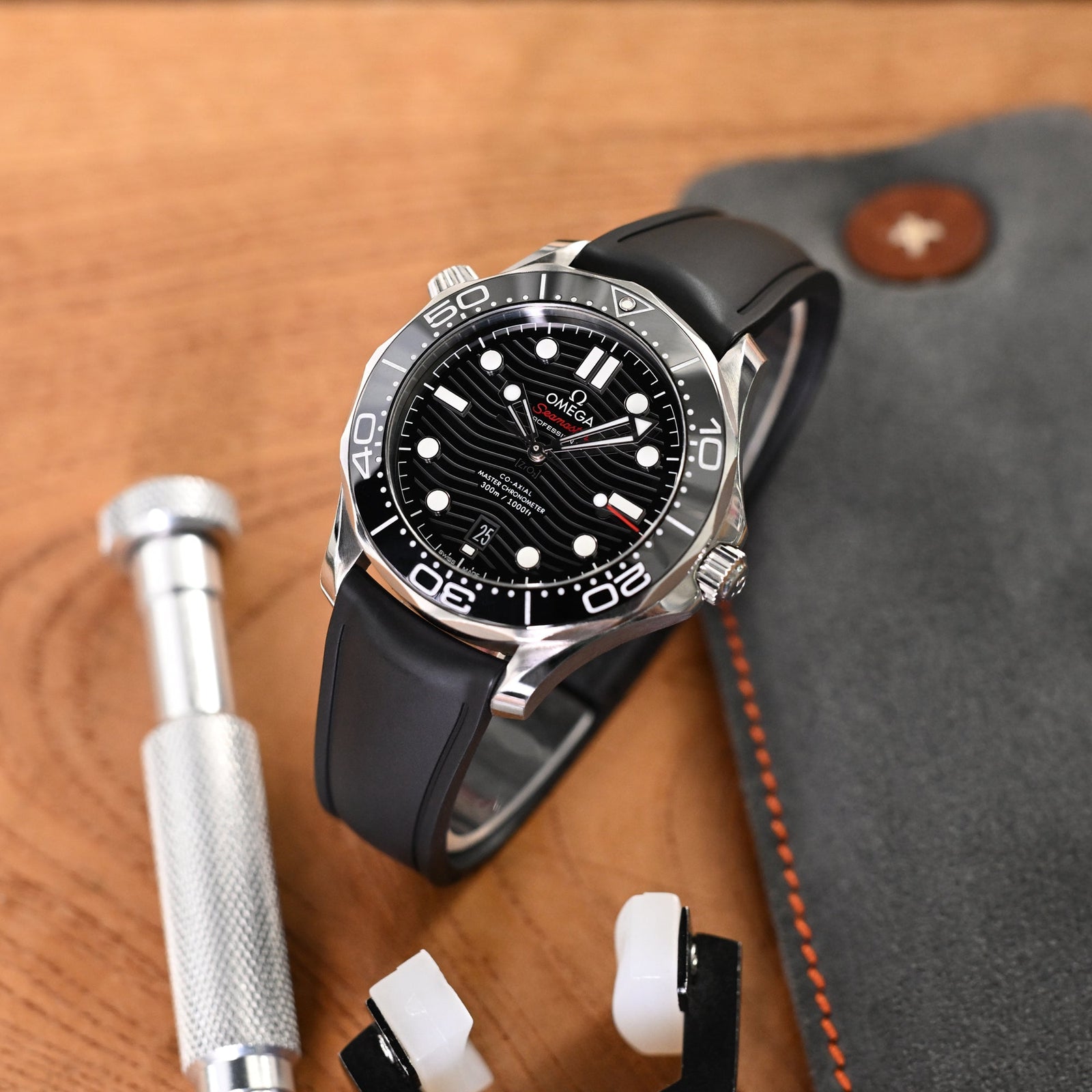 20mm or 22mm FKM34 Black Rubber Quick Release Watch Band, Deployment Clasp Strapcode watch band
