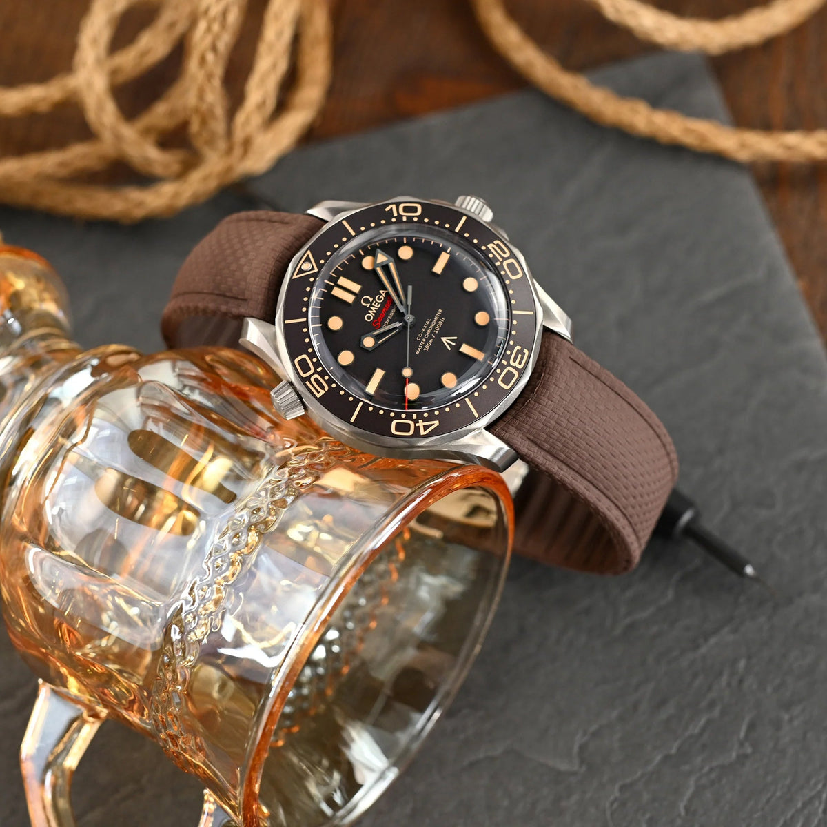 James Bond 007 - No Time To Die Omega Seamaster 300M CO?AXIAL 007 Edition