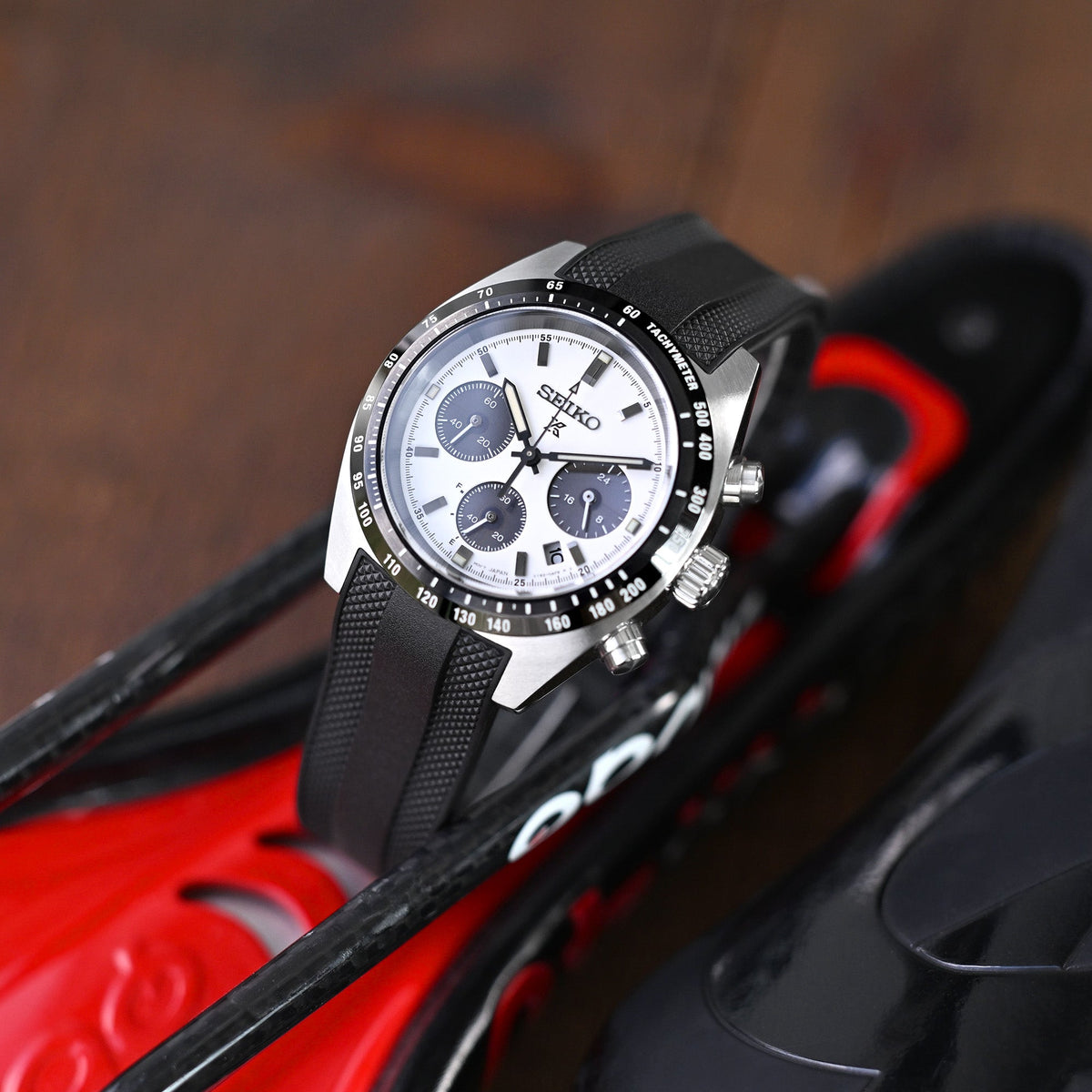 Seiko Speedtimer Panda chronograph SSC813 White Seitona Strapcode watch bands