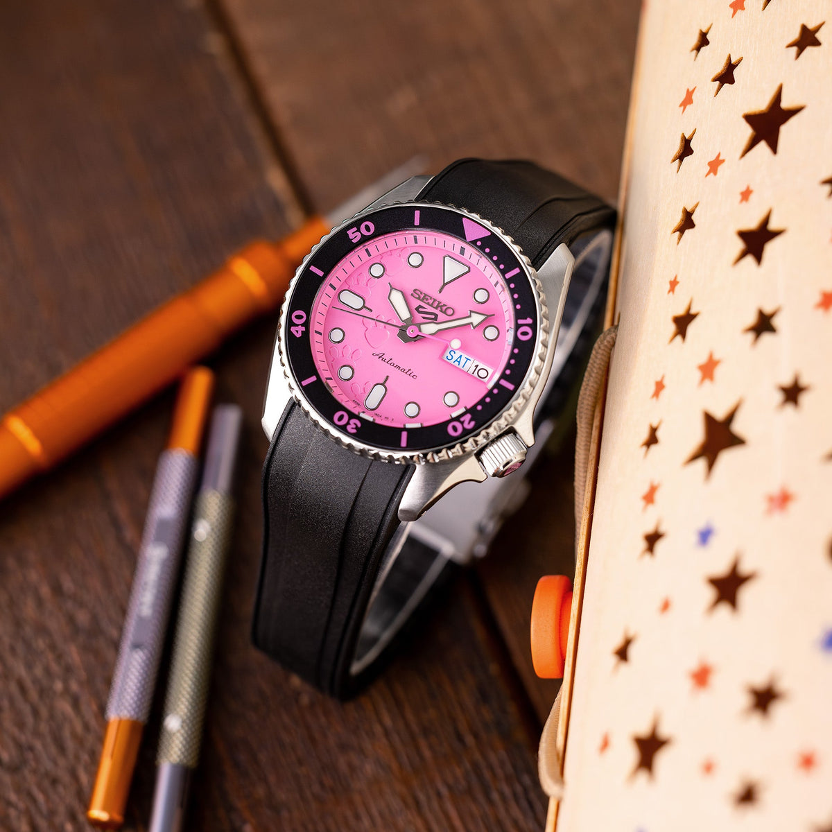 Seiko 5 Sports 38mm Pink Panther Limited Edition SRPM07 Strapcode watch bands