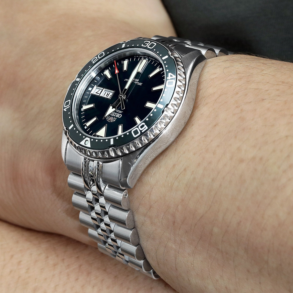 Orient Kamasu Green Diver Watch RA-AA0004E19A Strapcode Watch Bandsa