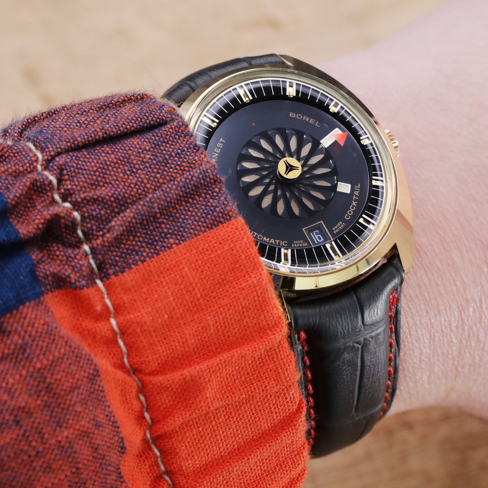 Q.R. 19mm or 21mm Black CrocoCalf (Croco Grain) Semi-Curved Watch Band, Red Stitch. Strapcode Watch Bands