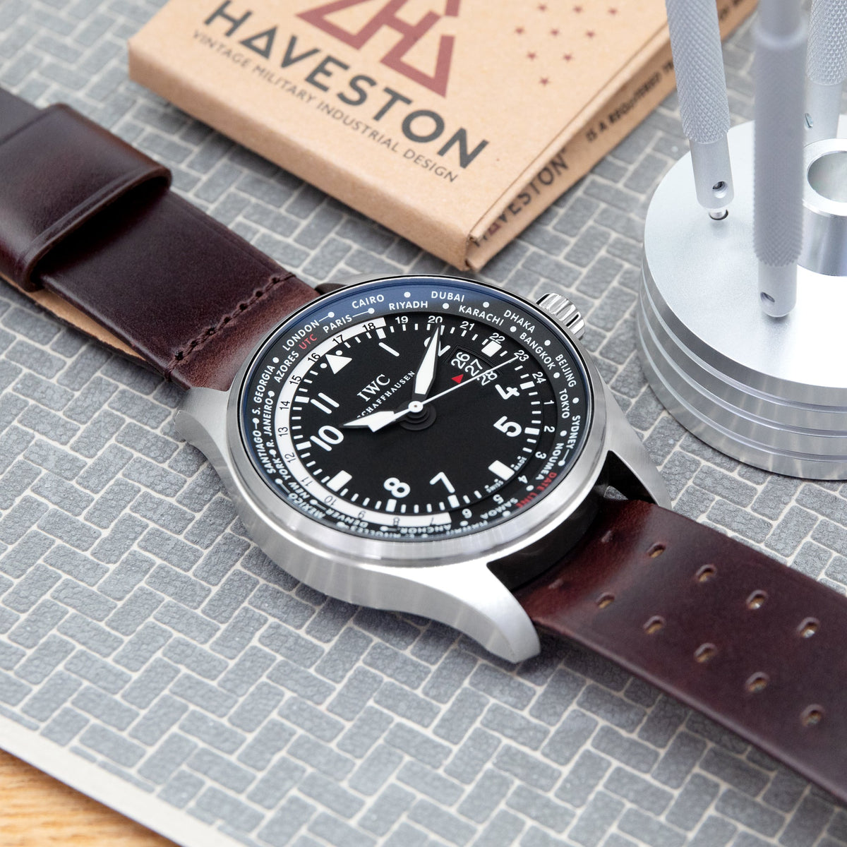 IWC Pilots Worldtimer Automatic IW326201 Strapcode Watch Bands