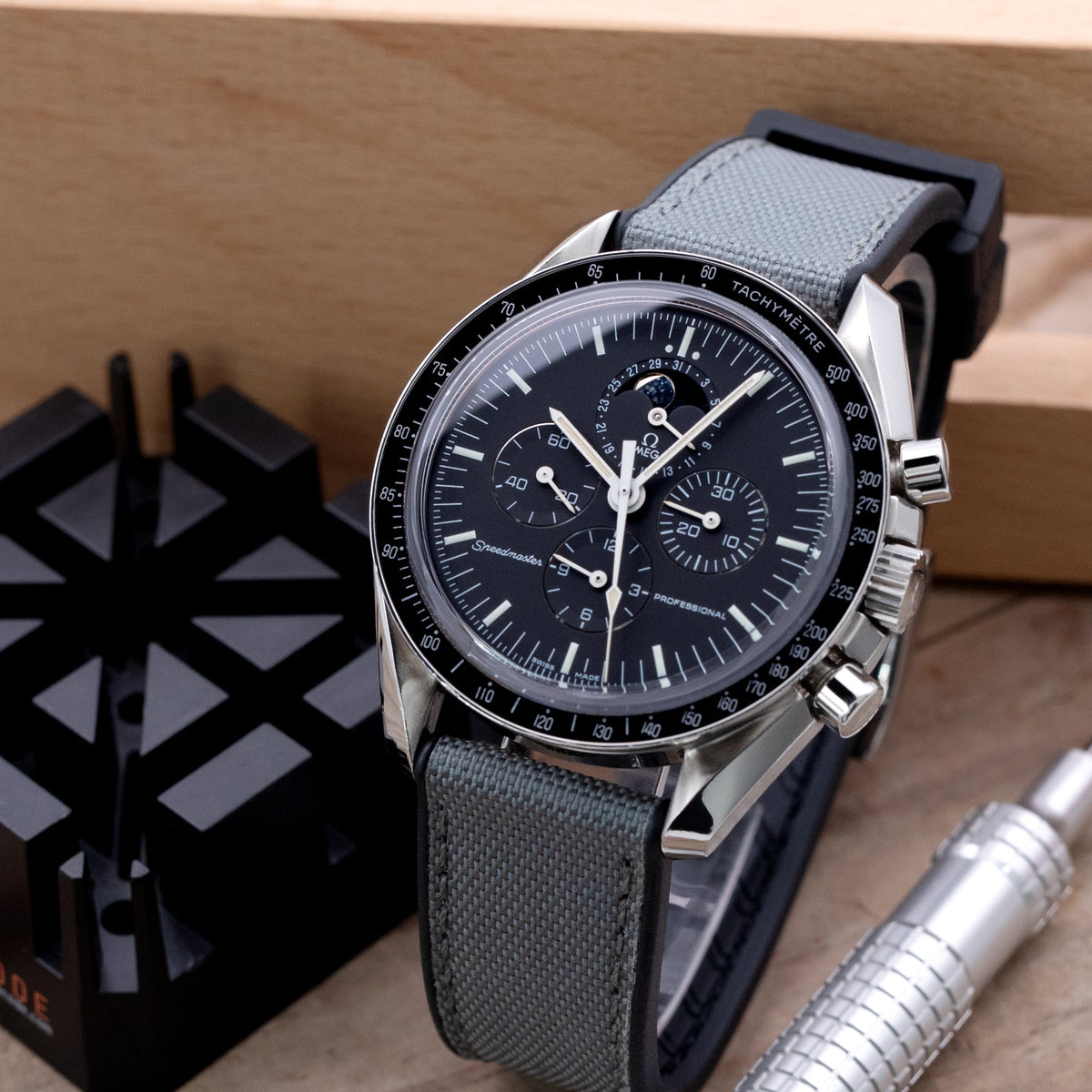 Omega Speedmaster Professional Moonphase 3576.50.00