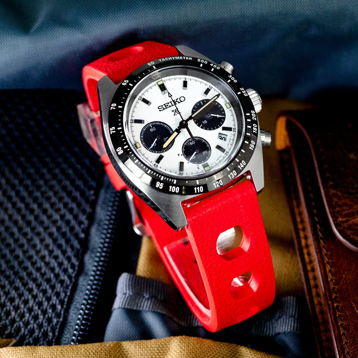 Seiko Speedtimer Panda chronograph SSC813 White Seitona Strapcode Watch Bands