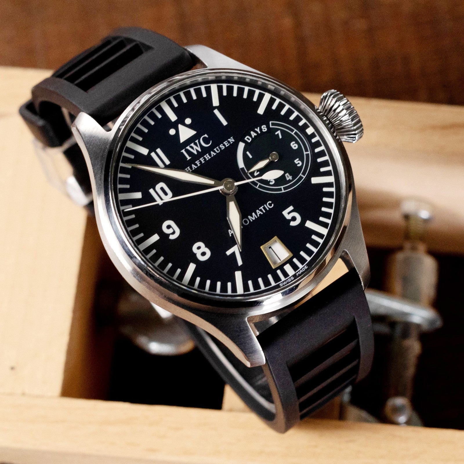 Black RM Vented FKM Quick Release Rubber Watch Strap, Diamond-like Carbon (DLC coating) Strapcode Watch Band