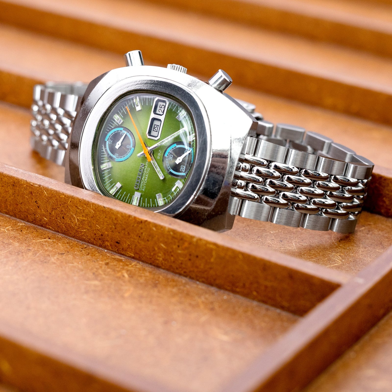 18mm, 19mm or 20mm Goma BOR Watch Band Straight End, 316L Stainless Steel Brushed and Polished V-Clasp Strapcode Watch Bands