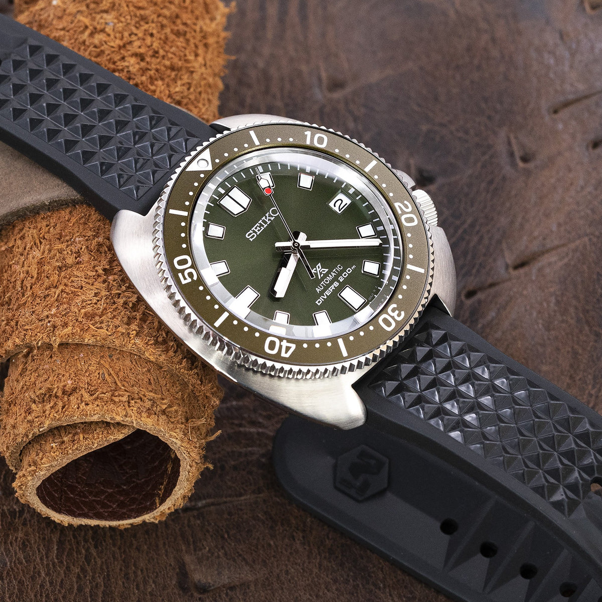 Seiko Prospex SPB153 Captain Willard 2020 edition, the 2nd 6105 reissue Strapcode Watch Bands