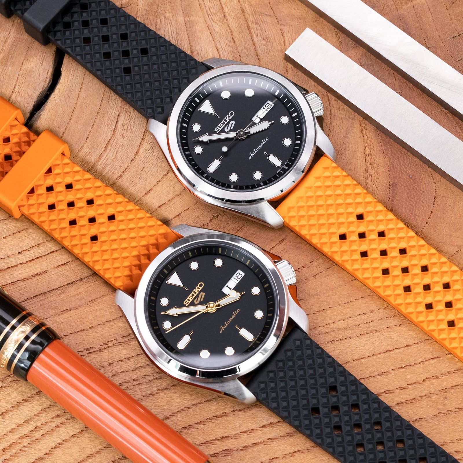 Rhombus Black FKM Quick Release rubber watch strap, 20mm


 Strapcode Watch Bands